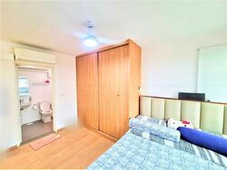 Blk 293C Skypeak @ Bukit Batok (Bukit Batok), HDB 5 Rooms #470409561